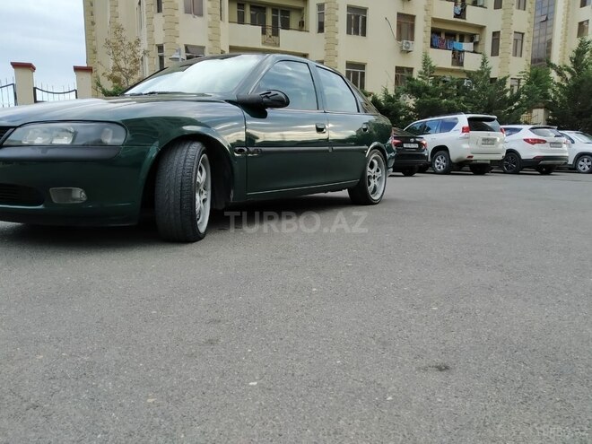 Opel Vectra 1996, 225,436 km - 2.0 л - Bakı