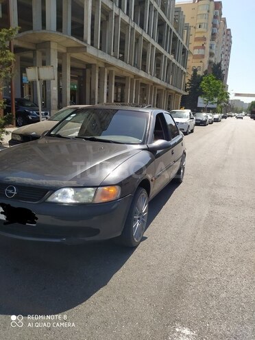 Opel Vectra 1996, 158,000 km - 1.6 l - Bakı
