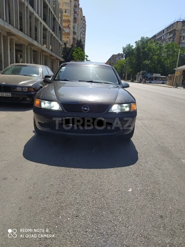 Opel Vectra 1996, 158,000 km - 1.6 l - Bakı