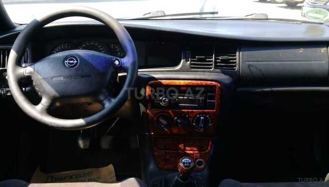 Opel Vectra 1996, 158,000 km - 1.6 l - Bakı