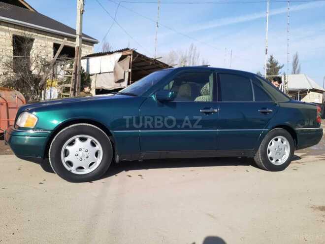 Mercedes C 280 1996, 358,000 km - 2.8 l - Salyan