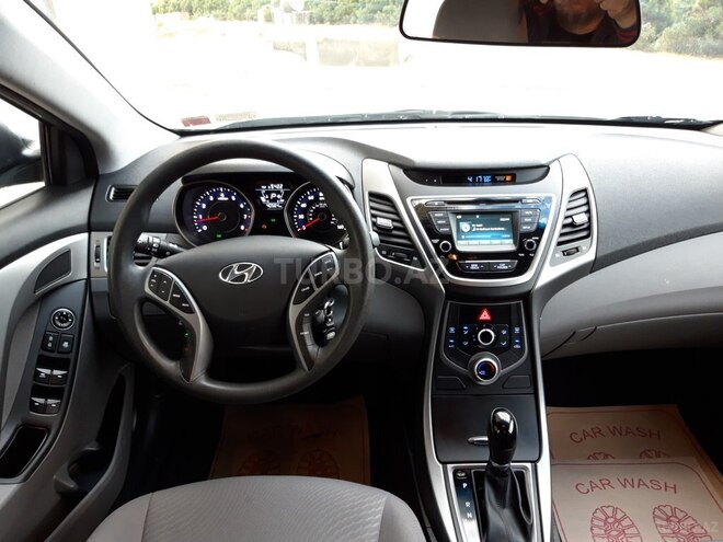 Hyundai Elantra 2015, 65,281 km - 1.8 l - Bakı