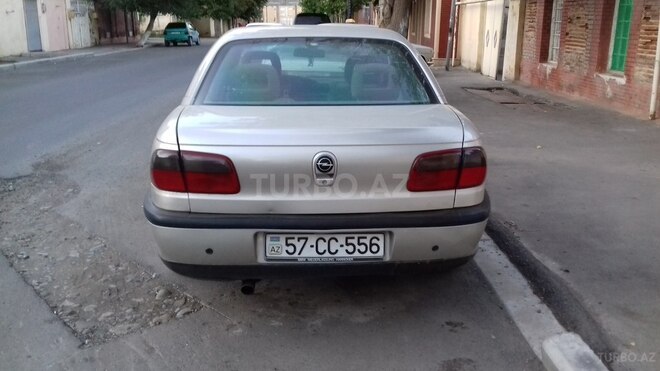 Opel Omega 1995, 222,222 km - 2.0 l - Gəncə