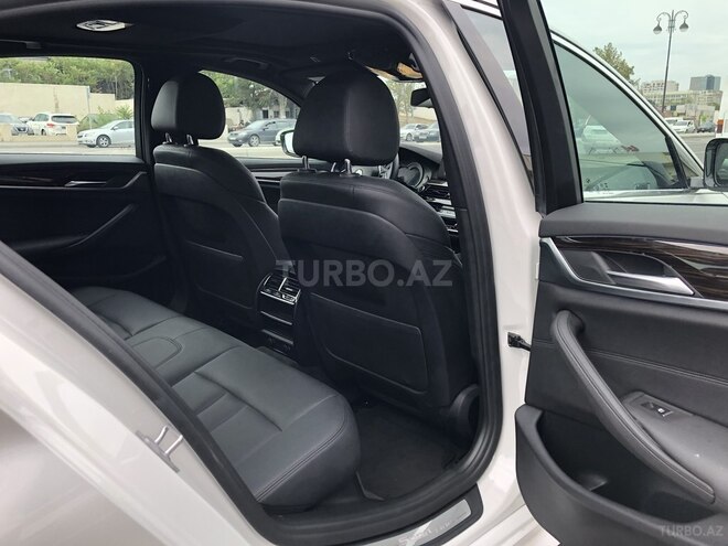 BMW 530 2018, 27,500 km - 2.0 l - Bakı
