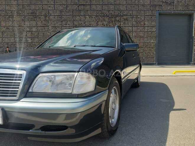 Mercedes C 220 2000, 292,010 km - 2.2 л - Bakı