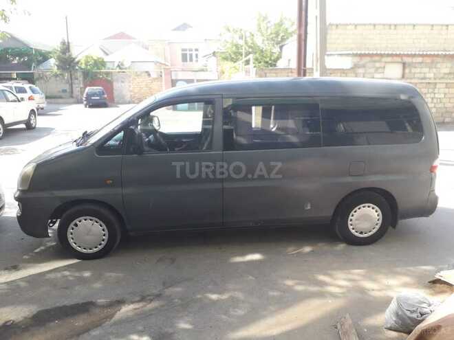 Hyundai H-1 2005, 540,000 km - 2.5 л - Bakı