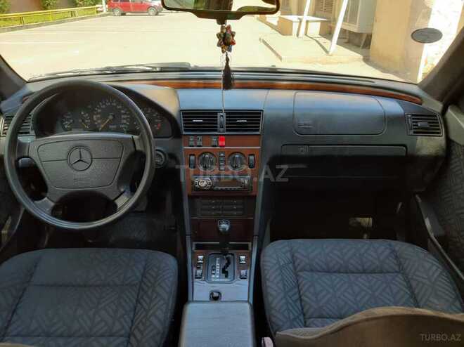 Mercedes C 200 1995, 256,000 km - 2.0 l - Bakı