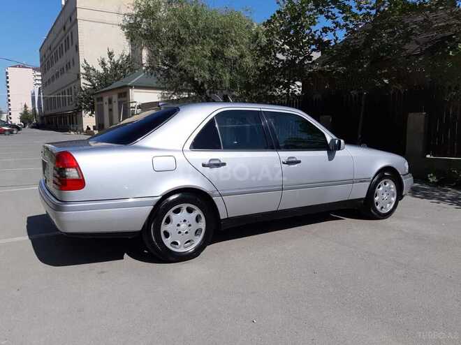 Mercedes C 200 1995, 256,000 km - 2.0 l - Bakı