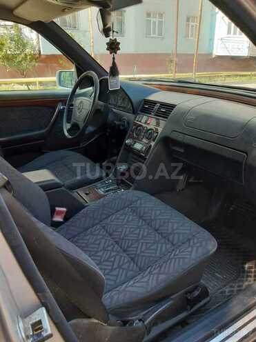 Mercedes C 200 1995, 256,000 km - 2.0 l - Bakı