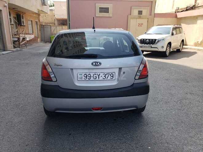 Kia Rio 2005, 215,000 km - 1.4 l - Bakı