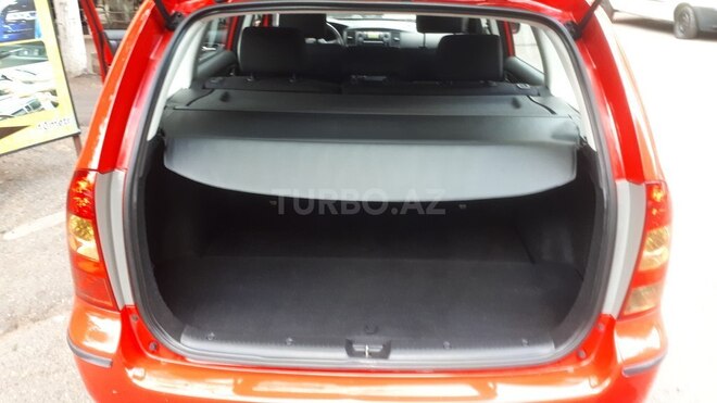 Toyota Corolla 2006, 140,000 km - 1.4 l - Bakı