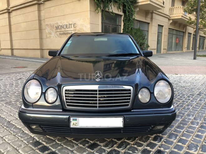Mercedes E 240 1998, 255,000 km - 2.4 л - Bakı