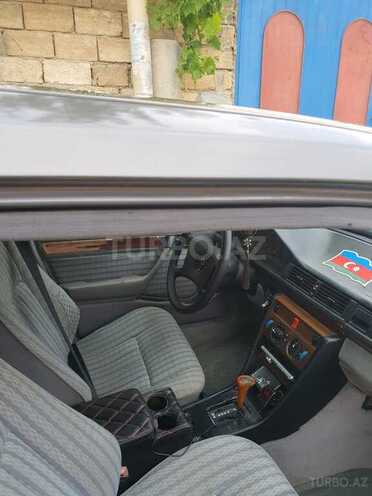 Mercedes E 230 1991, 312,000 km - 2.3 l - Bakı