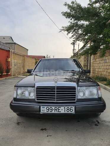 Mercedes E 230 1991, 312,000 km - 2.3 l - Bakı