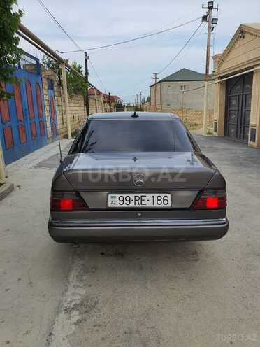 Mercedes E 230 1991, 312,000 km - 2.3 l - Bakı