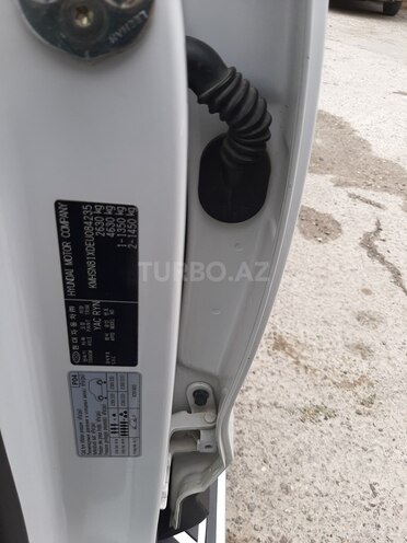 Hyundai Grand Santa Fe 2014, 138,000 km - 2.2 l - Bakı