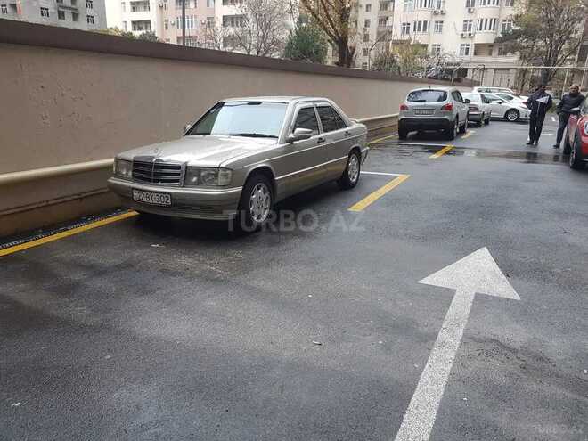 Mercedes 190 1990, 245,665 km - 2.0 l - Gəncə