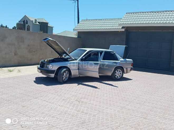 Mercedes C 220 1989, 11,263 km - 2.2 l - Bakı