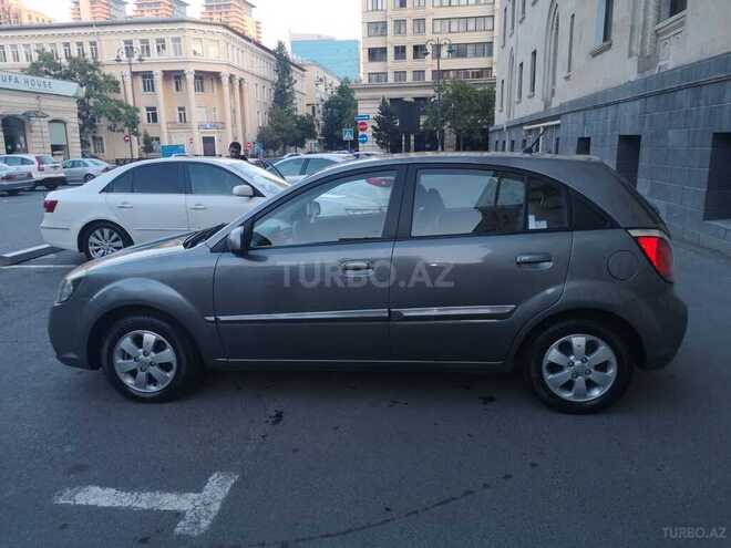 Kia Rio 2011, 143,000 km - 1.4 l - Bakı