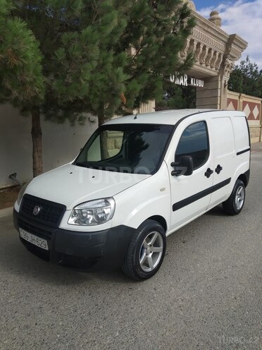 Fiat Doblo 2010, 189,000 km - 1.3 л - Bakı
