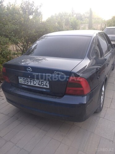 Opel Vectra 1999, 173,000 km - 1.6 l - Bakı
