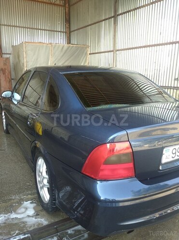 Opel Vectra 1999, 173,000 km - 1.6 l - Bakı