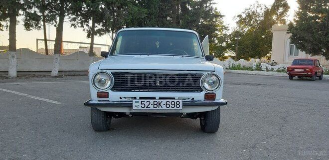 LADA (VAZ) 21011 1981, 240 km - 1.6 л - Salyan