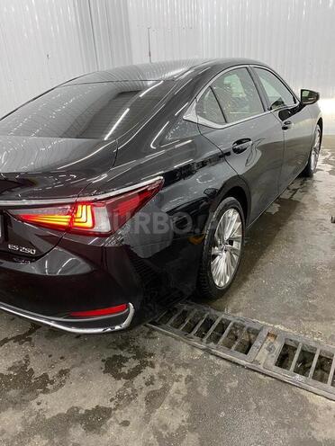 Lexus ES 250 2019, 12,000 km - 2.5 л - Bakı