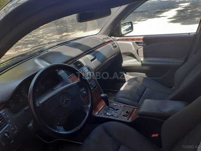 Mercedes E 240 1997, 444,000 km - 2.4 l - Bakı