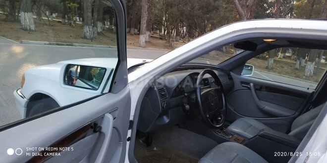 Mercedes C 230 1999, 263,258 km - 2.3 l - Sumqayıt