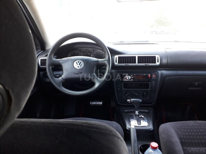 Volkswagen Passat 2002, 253,582 km - 1.8 l - Gəncə