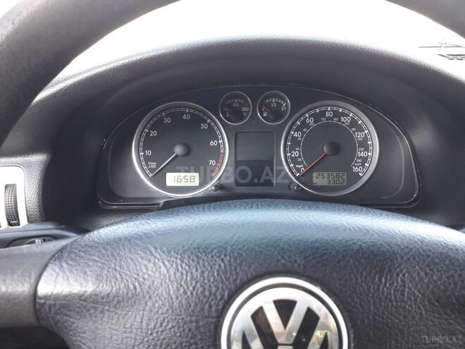 Volkswagen Passat 2002, 253,582 km - 1.8 l - Gəncə
