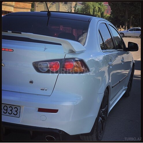 Mitsubishi Lancer 2010, 204,000 km - 2.0 l - Bakı