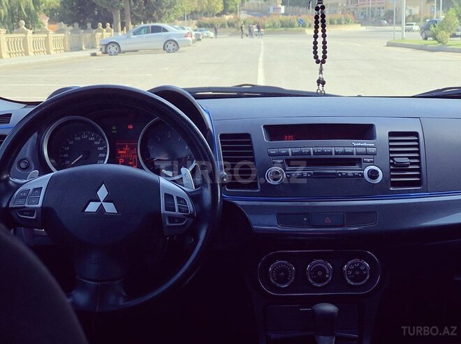 Mitsubishi Lancer 2010, 204,000 km - 2.0 l - Bakı