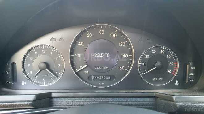 Mercedes E 320 2002, 249,000 km - 3.2 л - Şəki