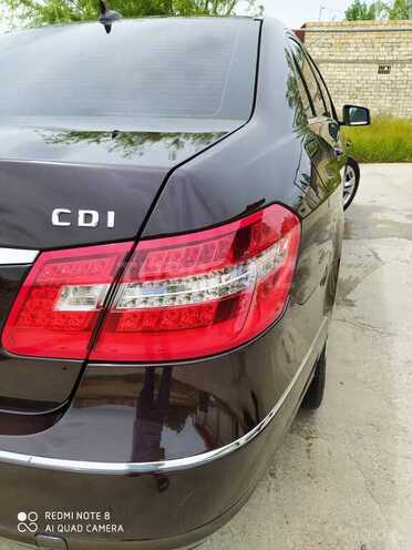 Mercedes E 220 2009, 232,000 km - 2.2 l - Bakı
