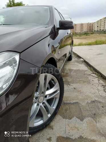 Mercedes E 220 2009, 232,000 km - 2.2 l - Bakı