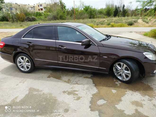 Mercedes E 220 2009, 232,000 km - 2.2 l - Bakı