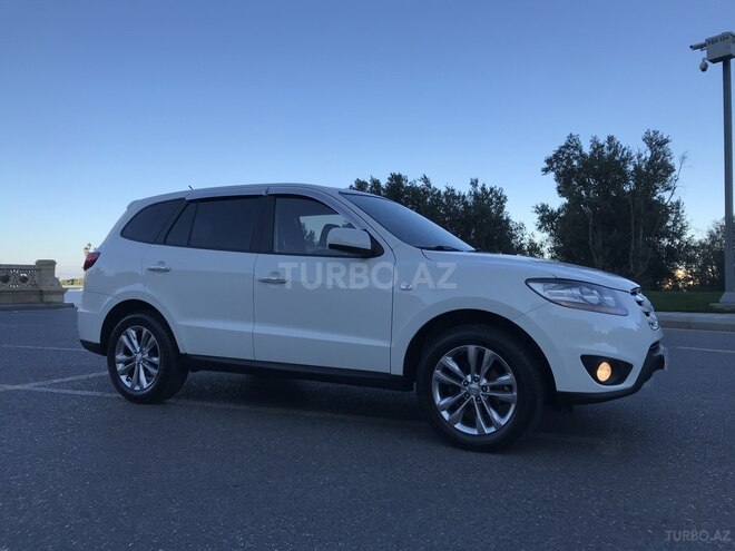 Hyundai Santa Fe 2010, 77,000 km - 2.0 l - Bakı