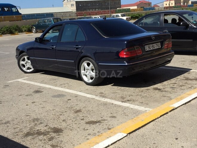 Mercedes E 280 2000, 281,000 km - 2.8 l - Bakı