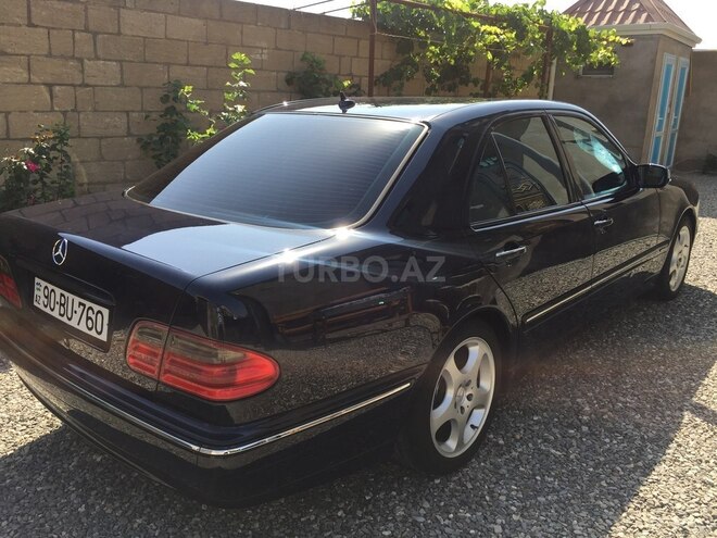 Mercedes E 280 2000, 281,000 km - 2.8 l - Bakı