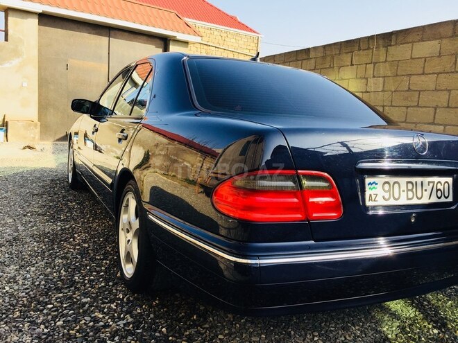 Mercedes E 280 2000, 281,000 km - 2.8 l - Bakı