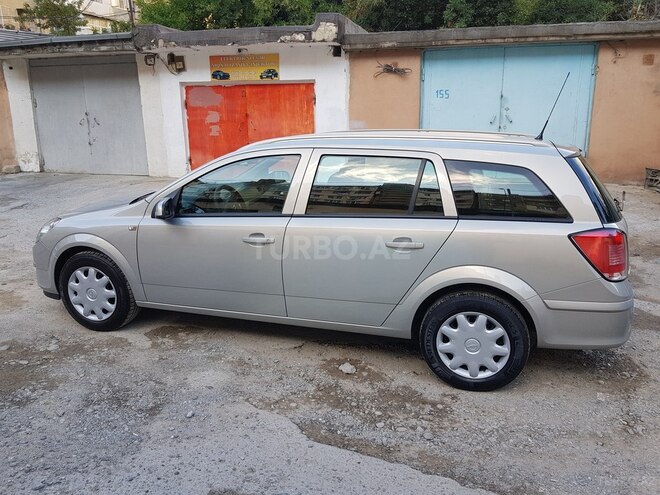 Opel Astra 2005, 232,000 km - 1.4 л - Bakı