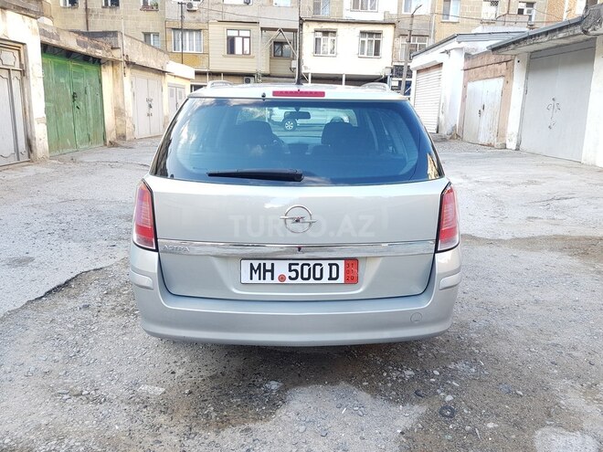 Opel Astra 2005, 232,000 km - 1.4 л - Bakı