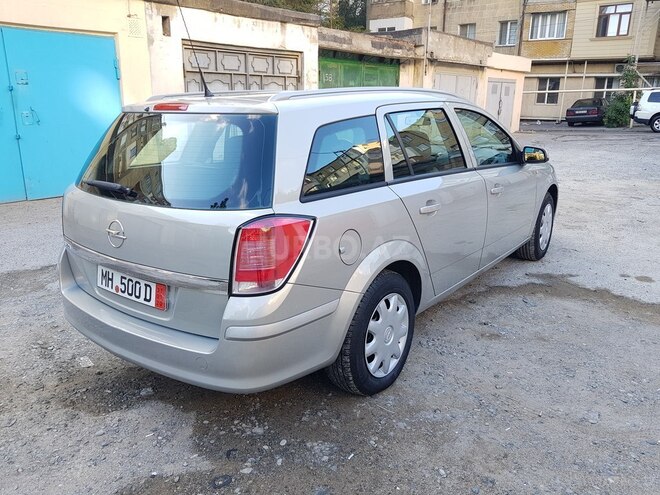Opel Astra 2005, 232,000 km - 1.4 л - Bakı
