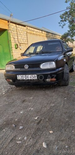 Volkswagen Golf 1996, 265,843 km - 1.6 l - Gəncə