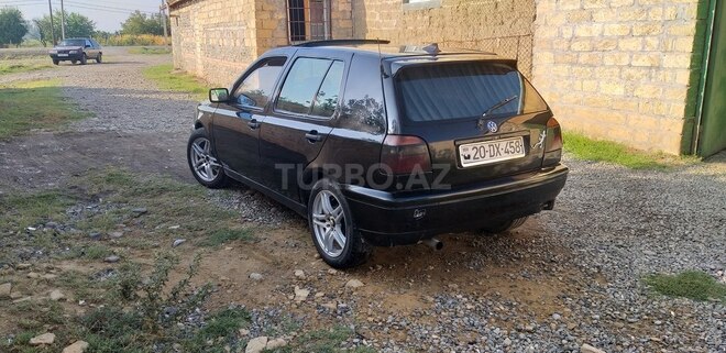 Volkswagen Golf 1996, 265,843 km - 1.6 l - Gəncə