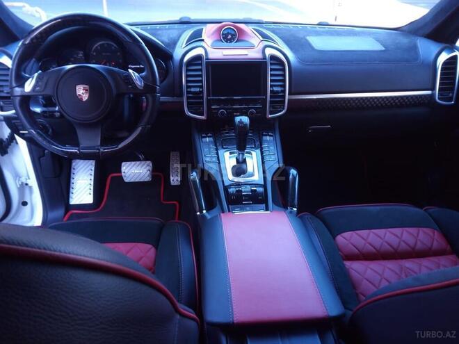 Porsche Cayenne Turbo S 2011, 97,000 km - 4.8 л - Bakı
