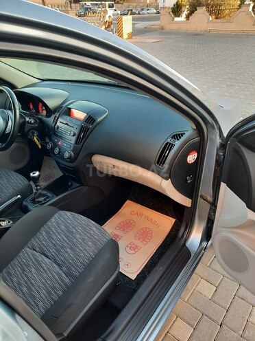 Kia Ceed 2009, 170,000 km - 1.6 l - Bakı