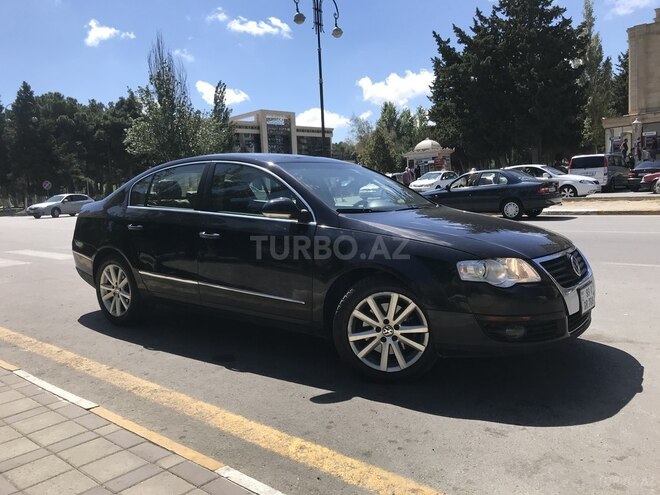 Volkswagen Passat 2010, 235,000 km - 2.0 л - Bakı